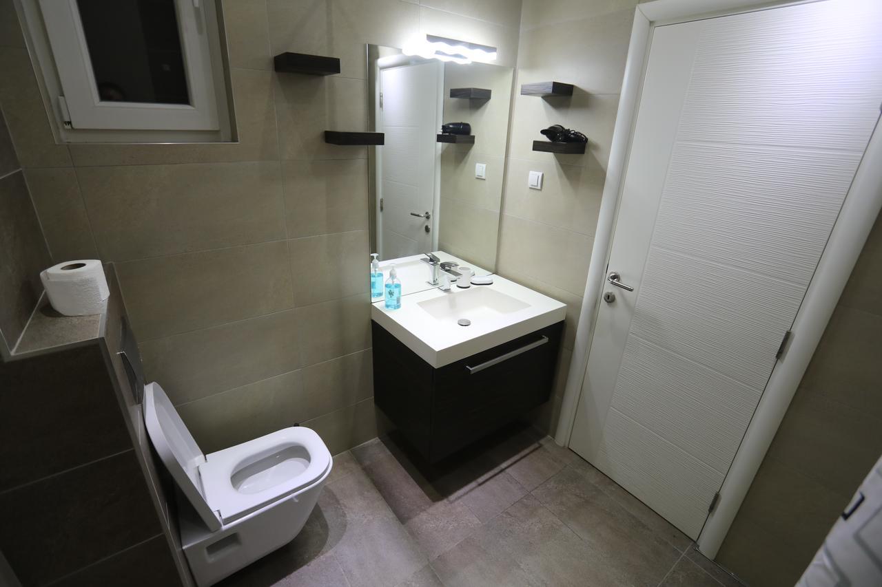 De Luxe Republic Square Apartment Of 100Sqm Belgrad Exteriör bild